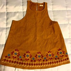 Patterned Hollister Top